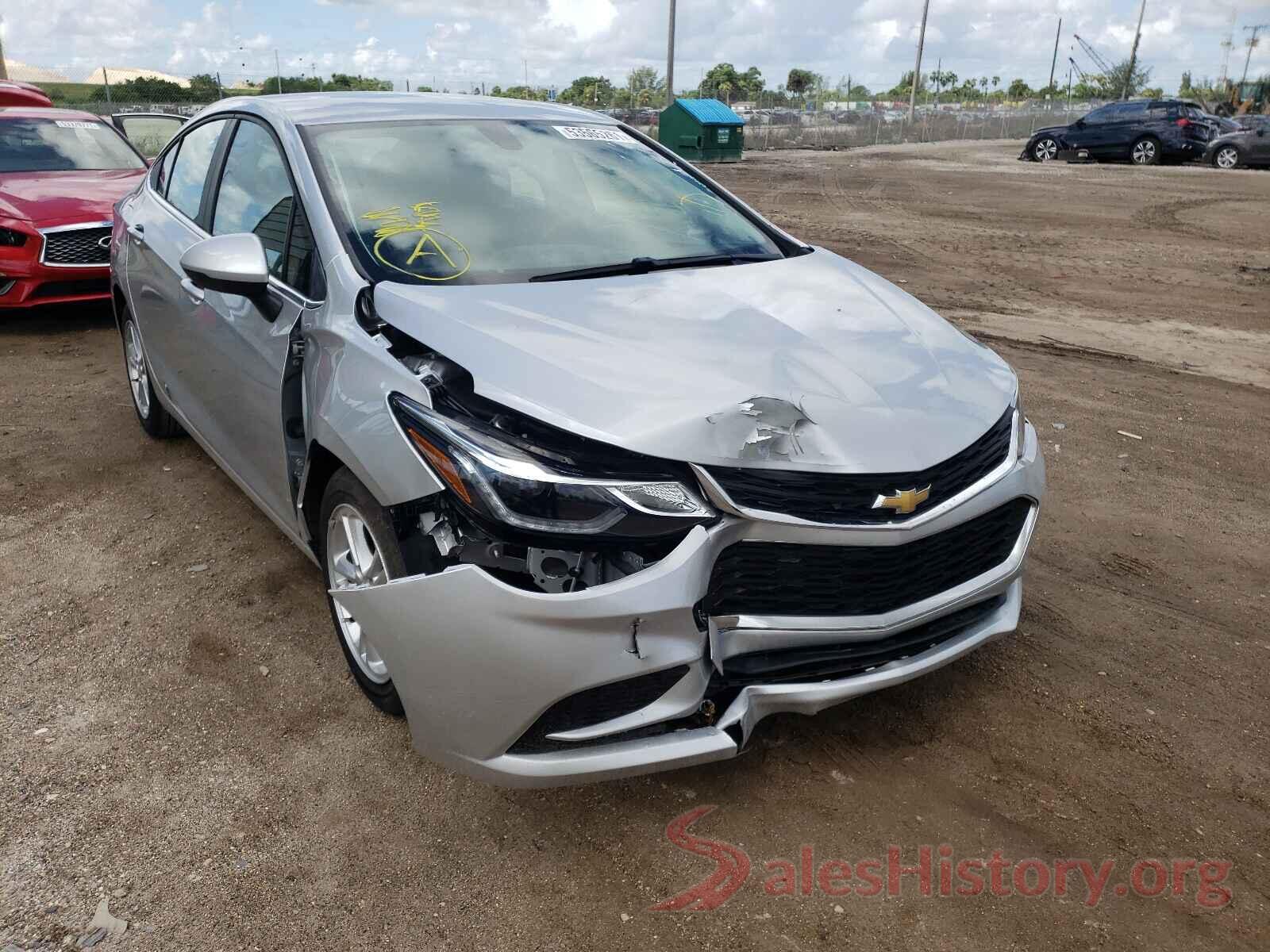 1G1BE5SM2J7164942 2018 CHEVROLET CRUZE