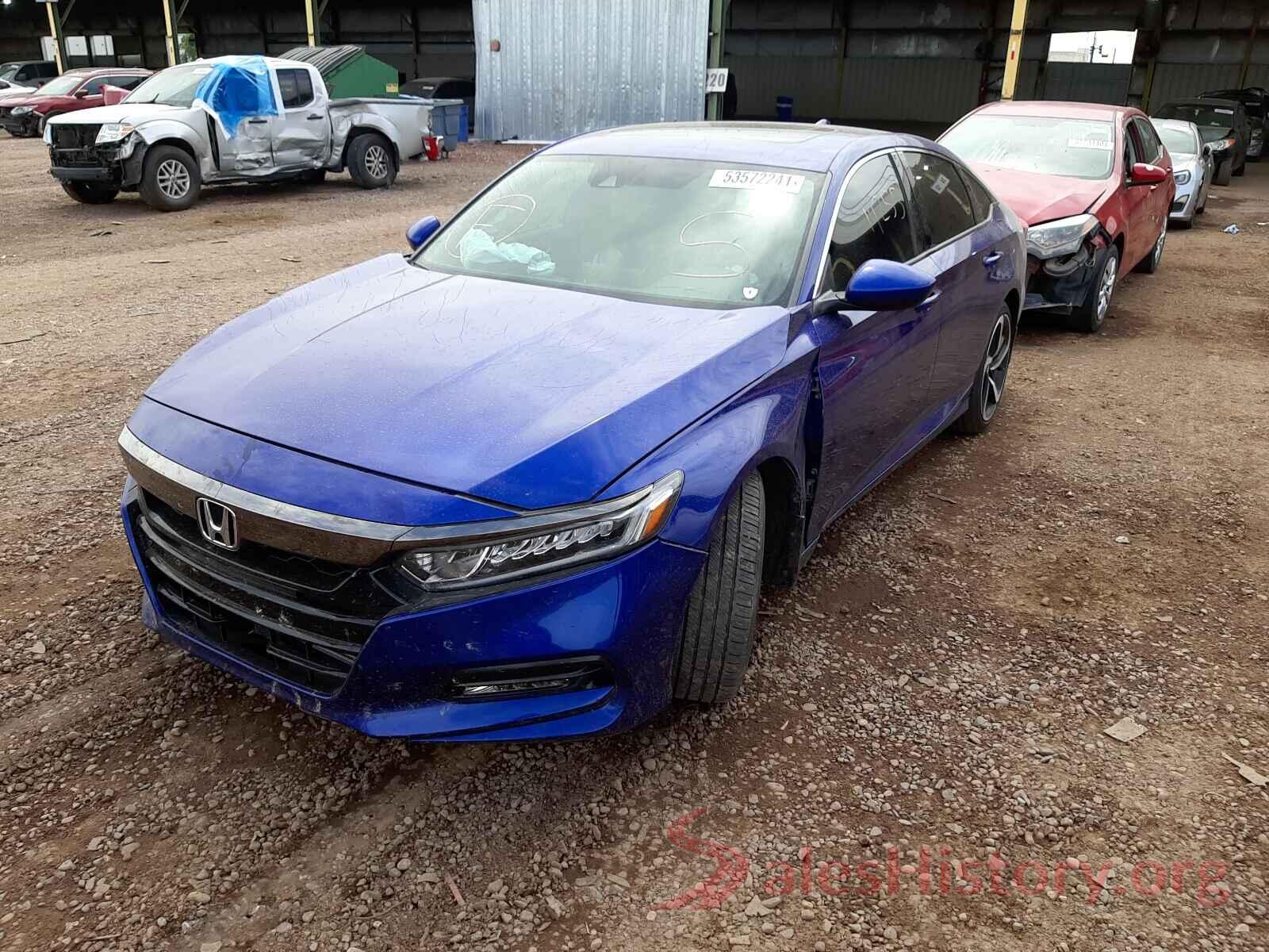 1HGCV2F30JA053953 2018 HONDA ACCORD