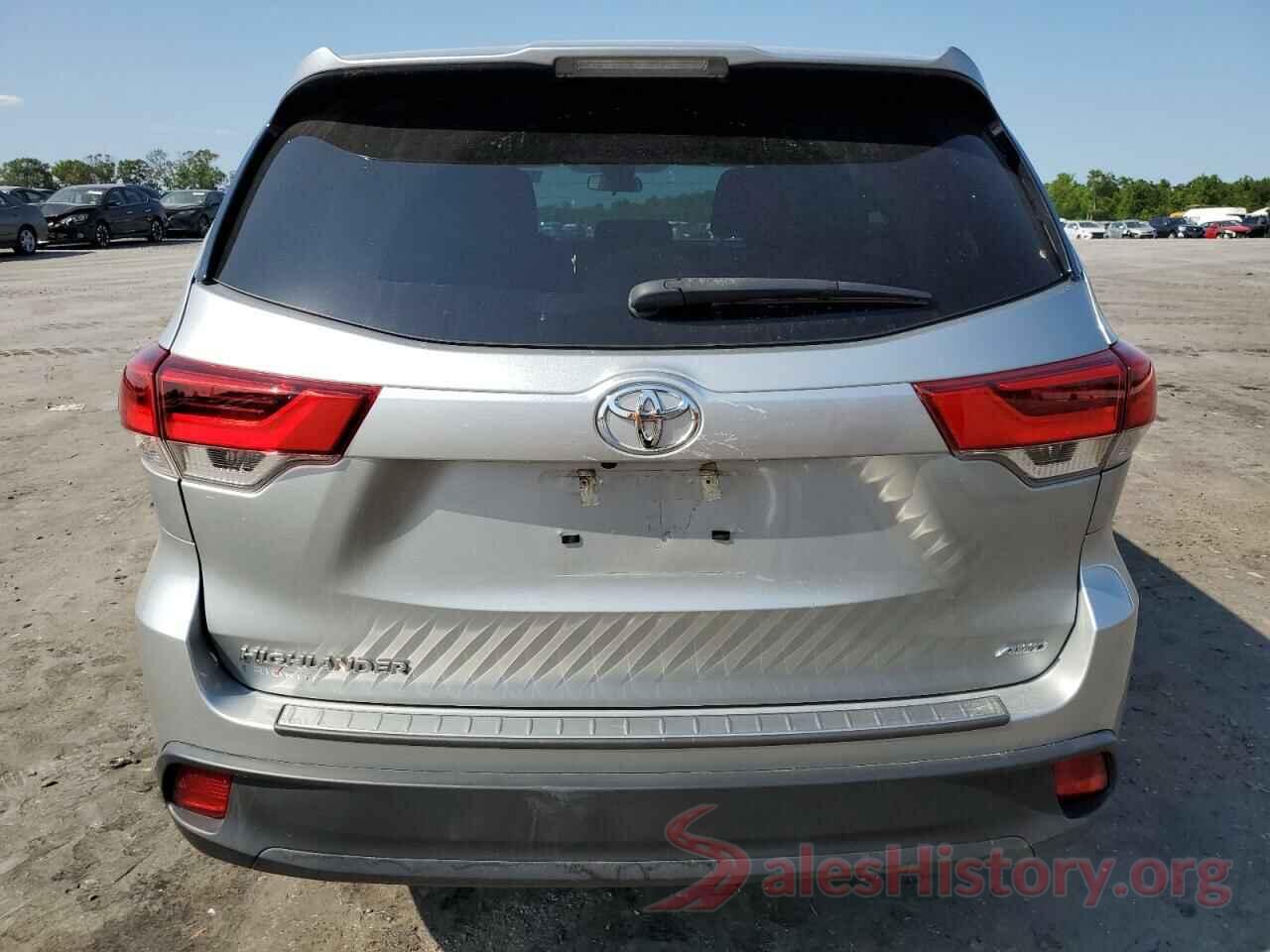 5TDBZRFH0KS729888 2019 TOYOTA HIGHLANDER