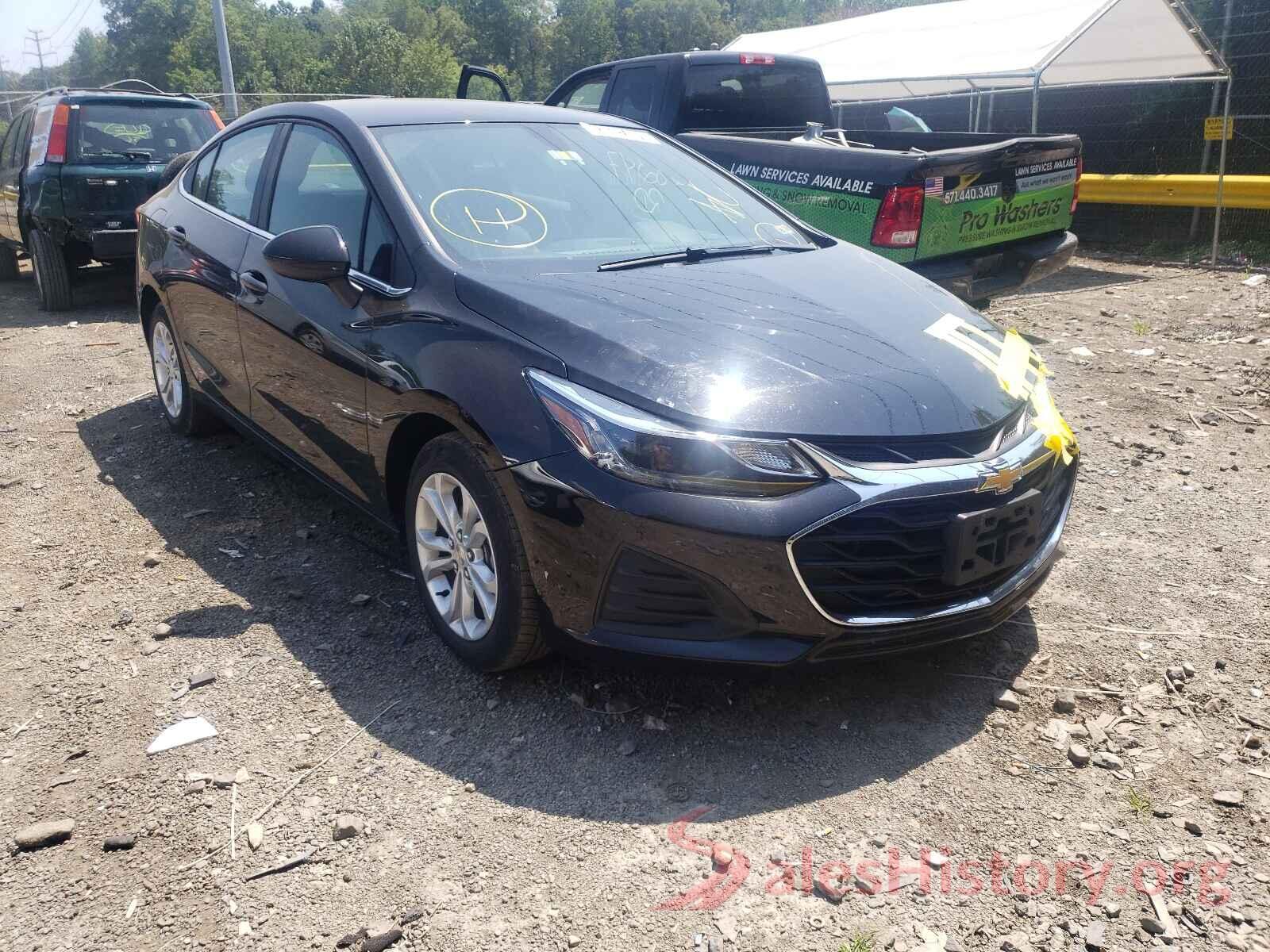 1G1BE5SM1K7145011 2019 CHEVROLET CRUZE