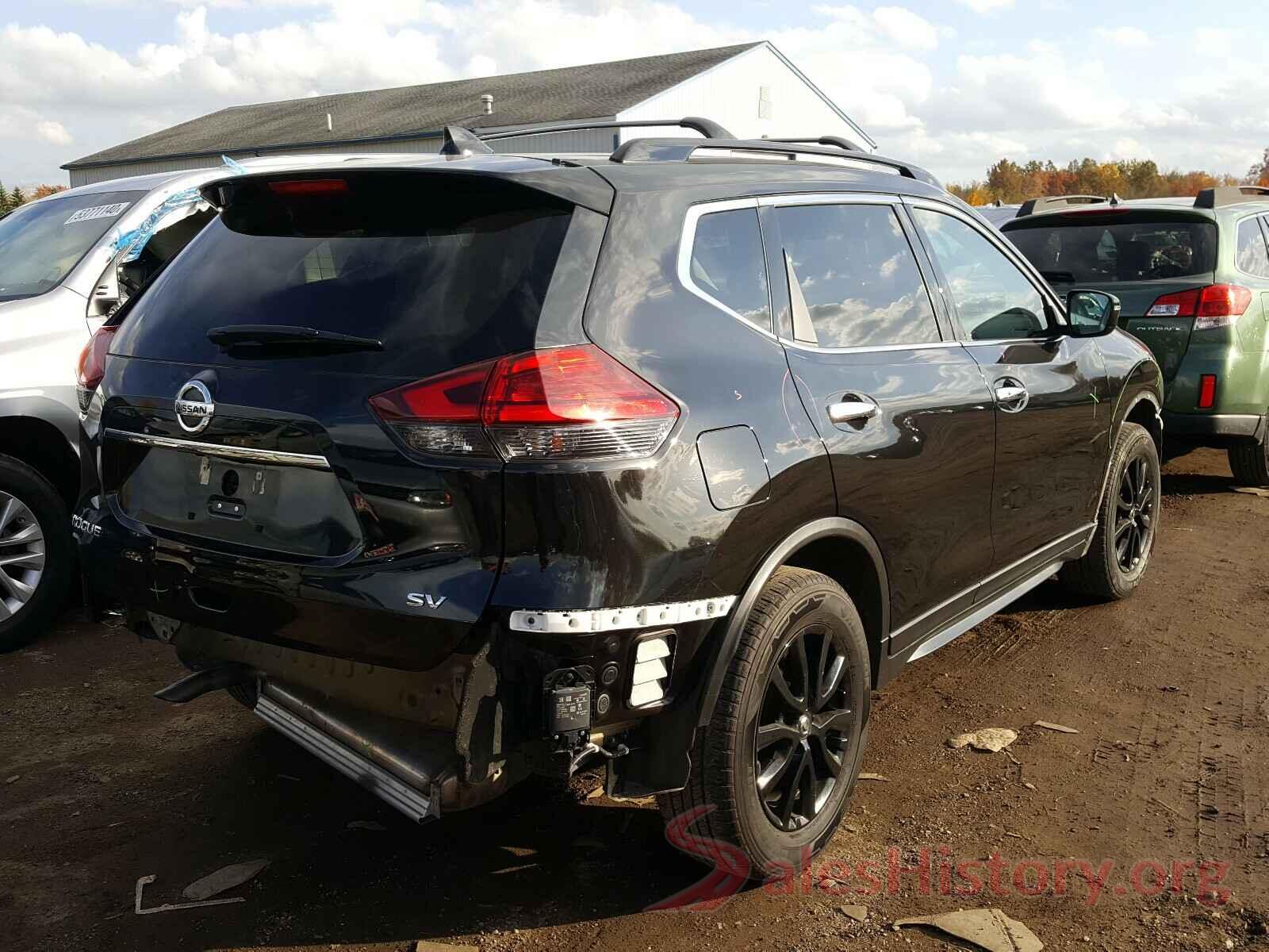 5N1AT2MT9HC879144 2017 NISSAN ROGUE