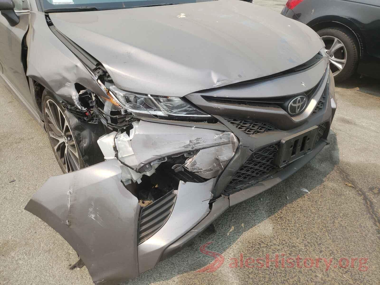 4T1B11HK6JU553131 2018 TOYOTA CAMRY