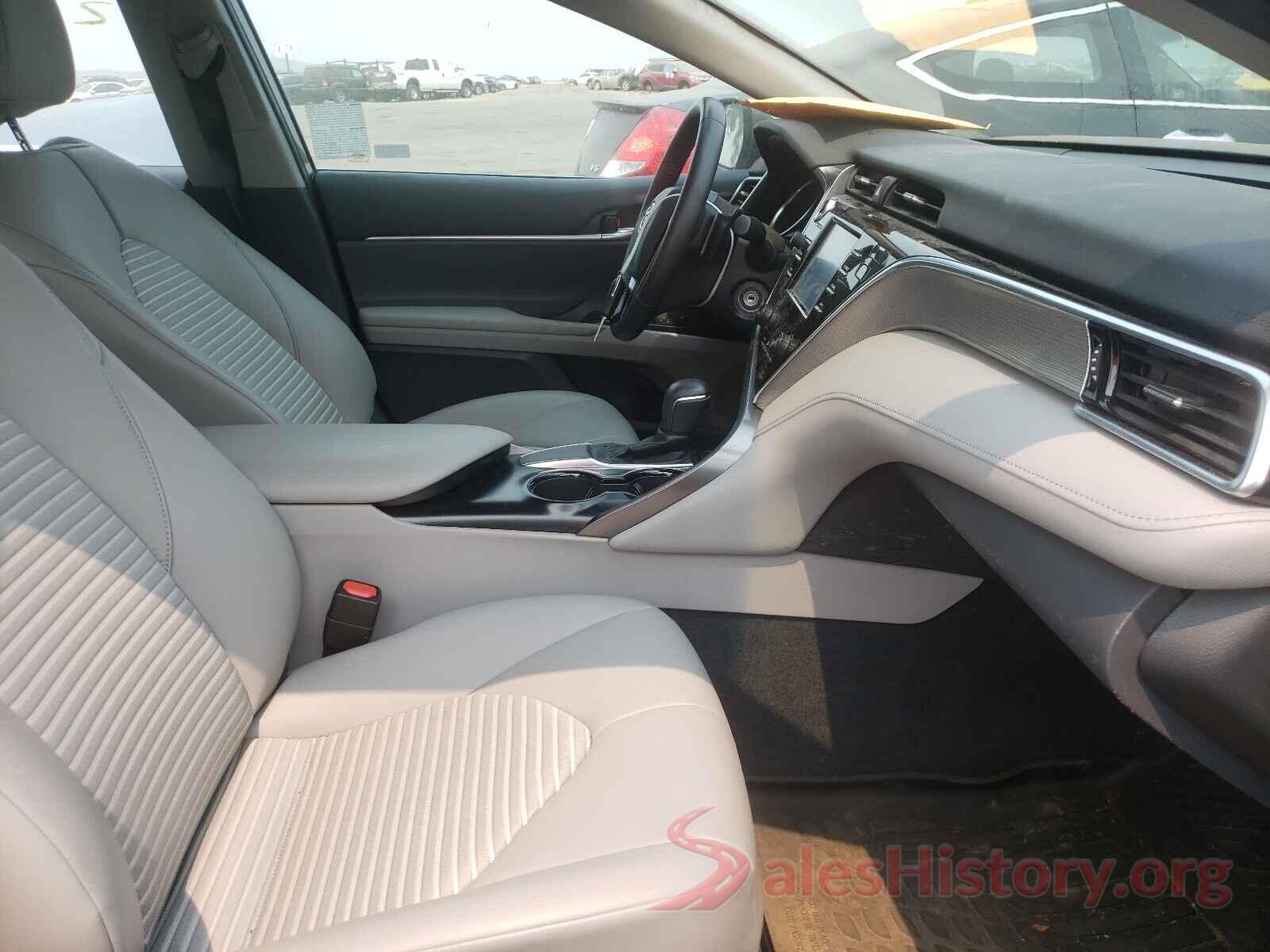 4T1B11HK6JU553131 2018 TOYOTA CAMRY