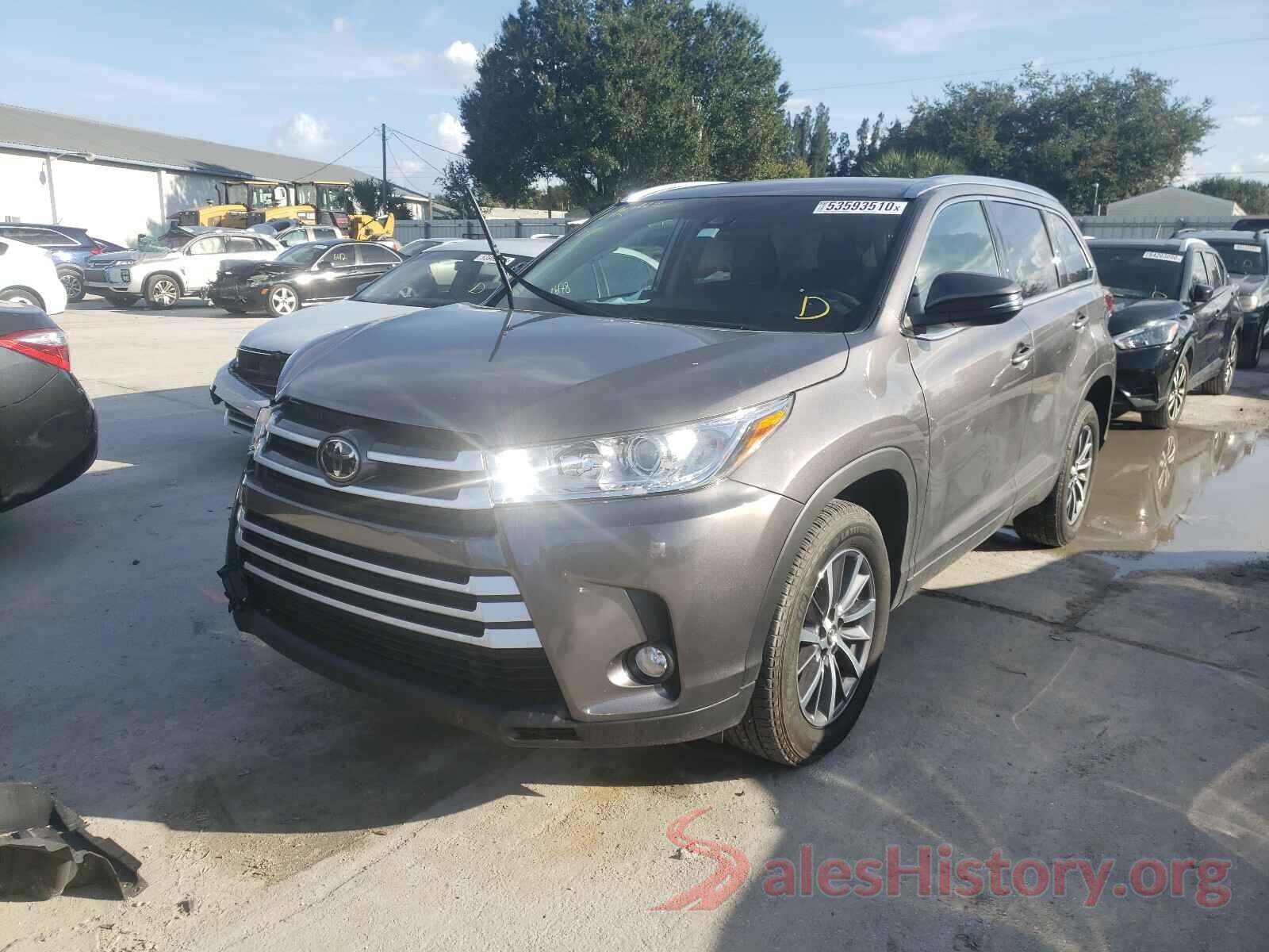 5TDKZRFH9JS264428 2018 TOYOTA HIGHLANDER