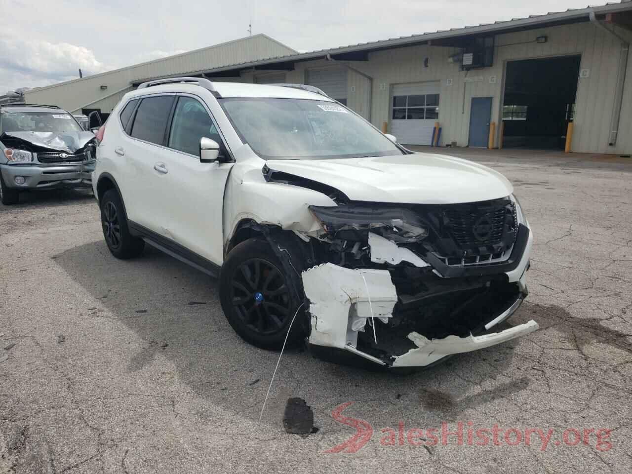 5N1AT2MVXHC792449 2017 NISSAN ROGUE