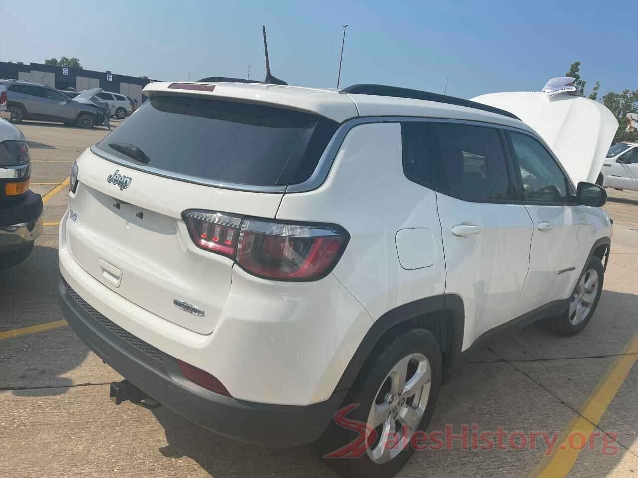 3C4NJCBB5JT226199 2018 JEEP COMPASS