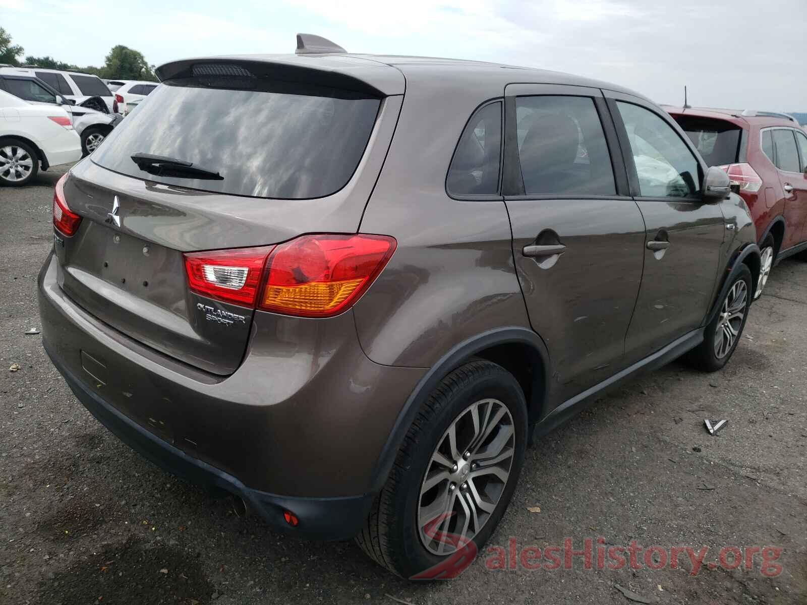 JA4AP3AU1HZ068621 2017 MITSUBISHI OUTLANDER