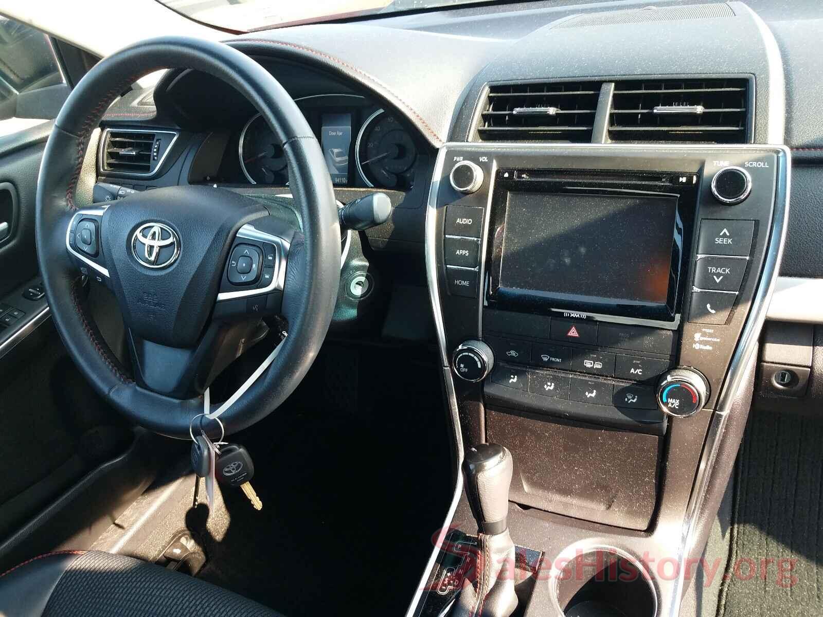 4T1BF1FKXHU632123 2017 TOYOTA CAMRY