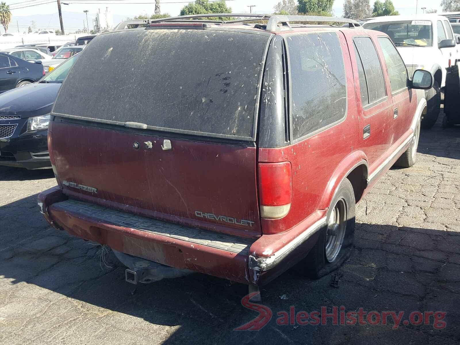 1GNCS13W5V2222369 1997 CHEVROLET BLAZER