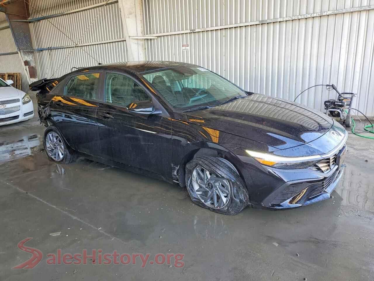 2026 HYUNDAI ELANTRA VIN KMHLM4DJ4TU205423, rear 3/4 view