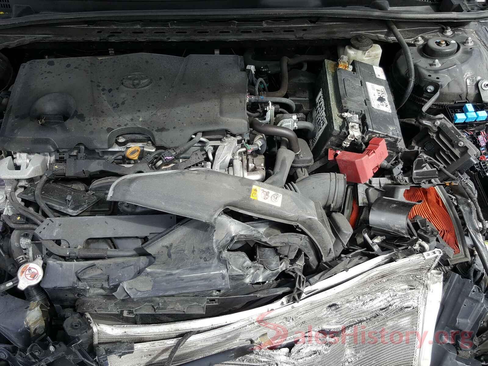 4T1B11HK9JU012168 2018 TOYOTA CAMRY