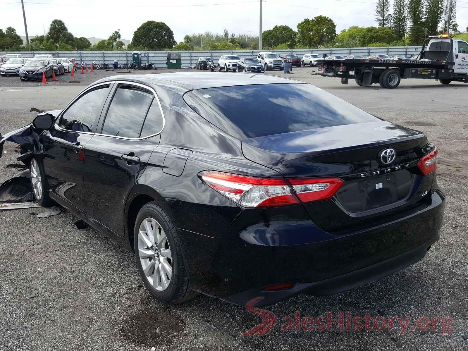 4T1B11HK9JU012168 2018 TOYOTA CAMRY