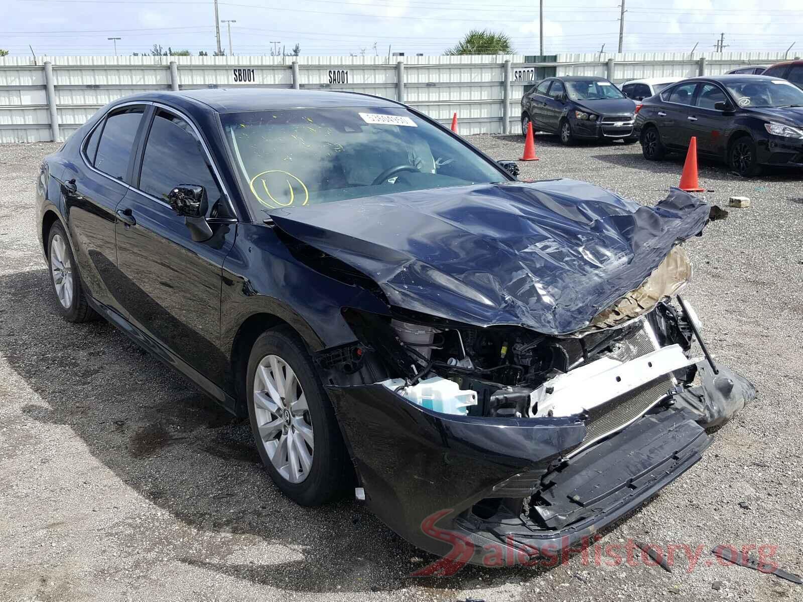 4T1B11HK9JU012168 2018 TOYOTA CAMRY