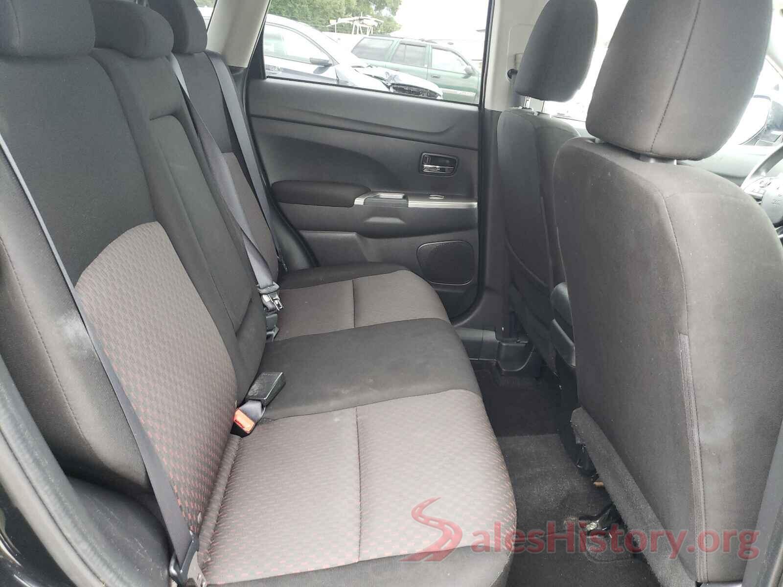 JA4AP3AU0KU024677 2019 MITSUBISHI OUTLANDER