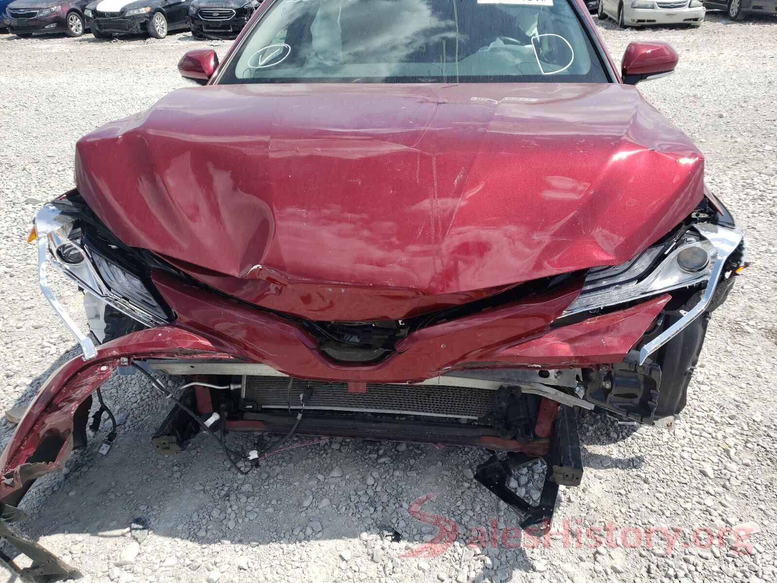 4T1B11HK2JU512060 2018 TOYOTA CAMRY