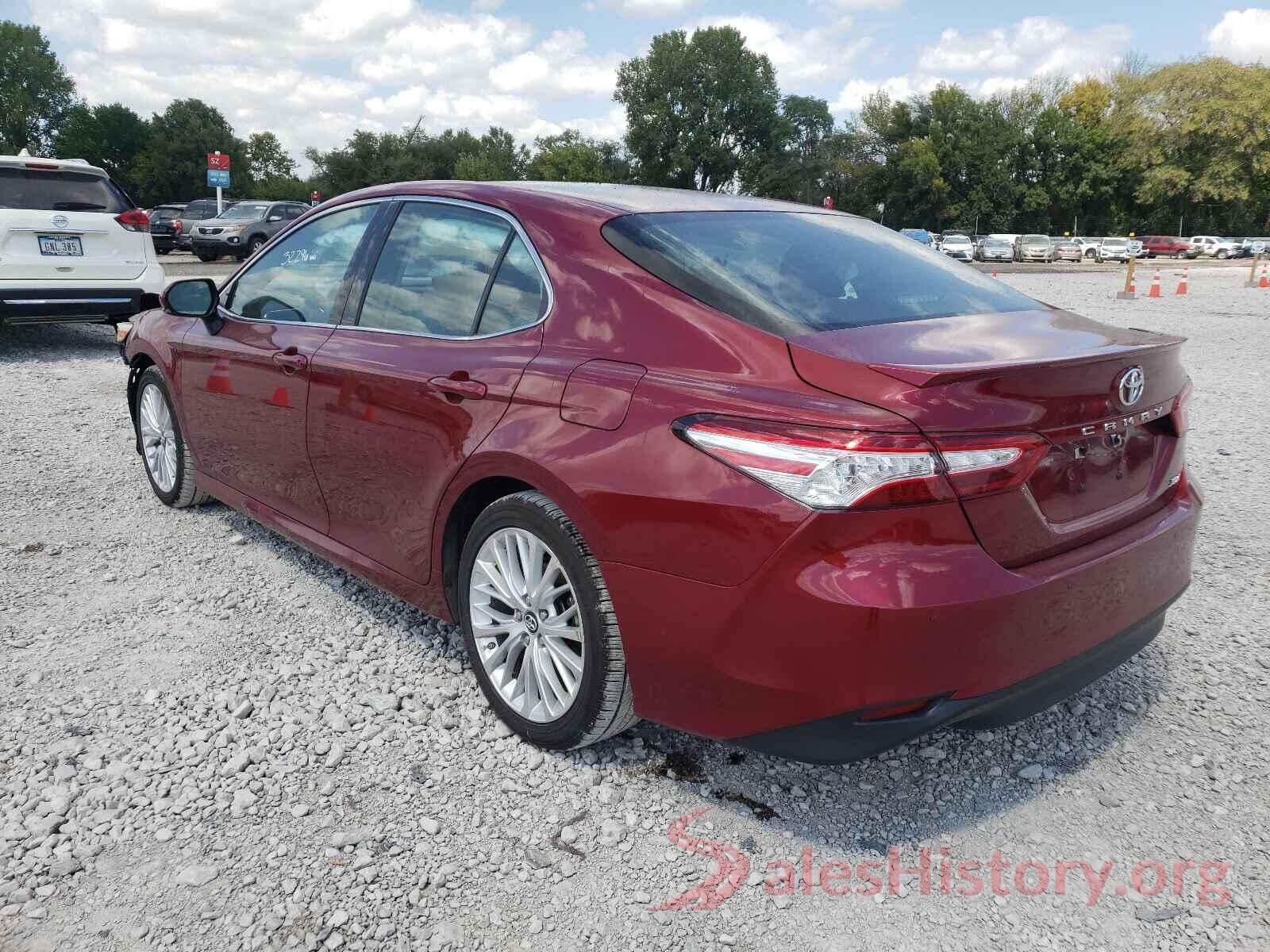 4T1B11HK2JU512060 2018 TOYOTA CAMRY