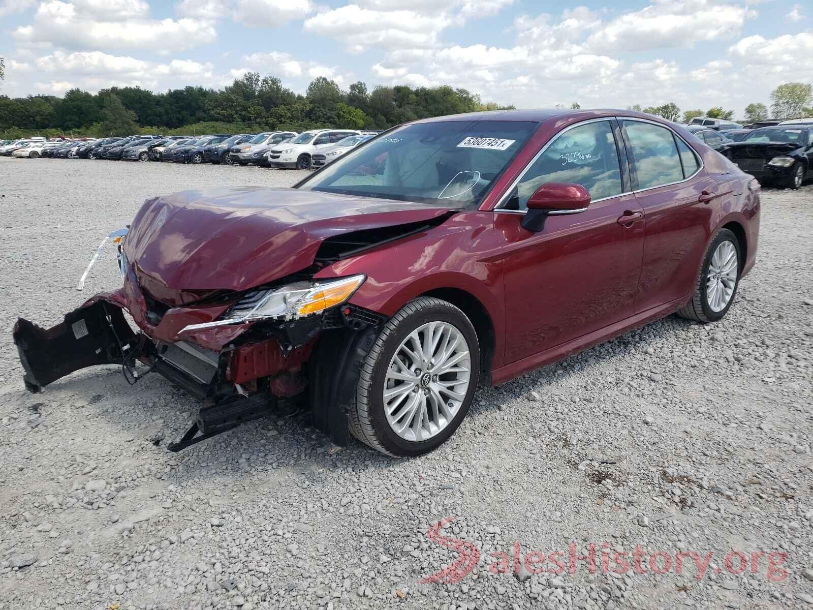 4T1B11HK2JU512060 2018 TOYOTA CAMRY