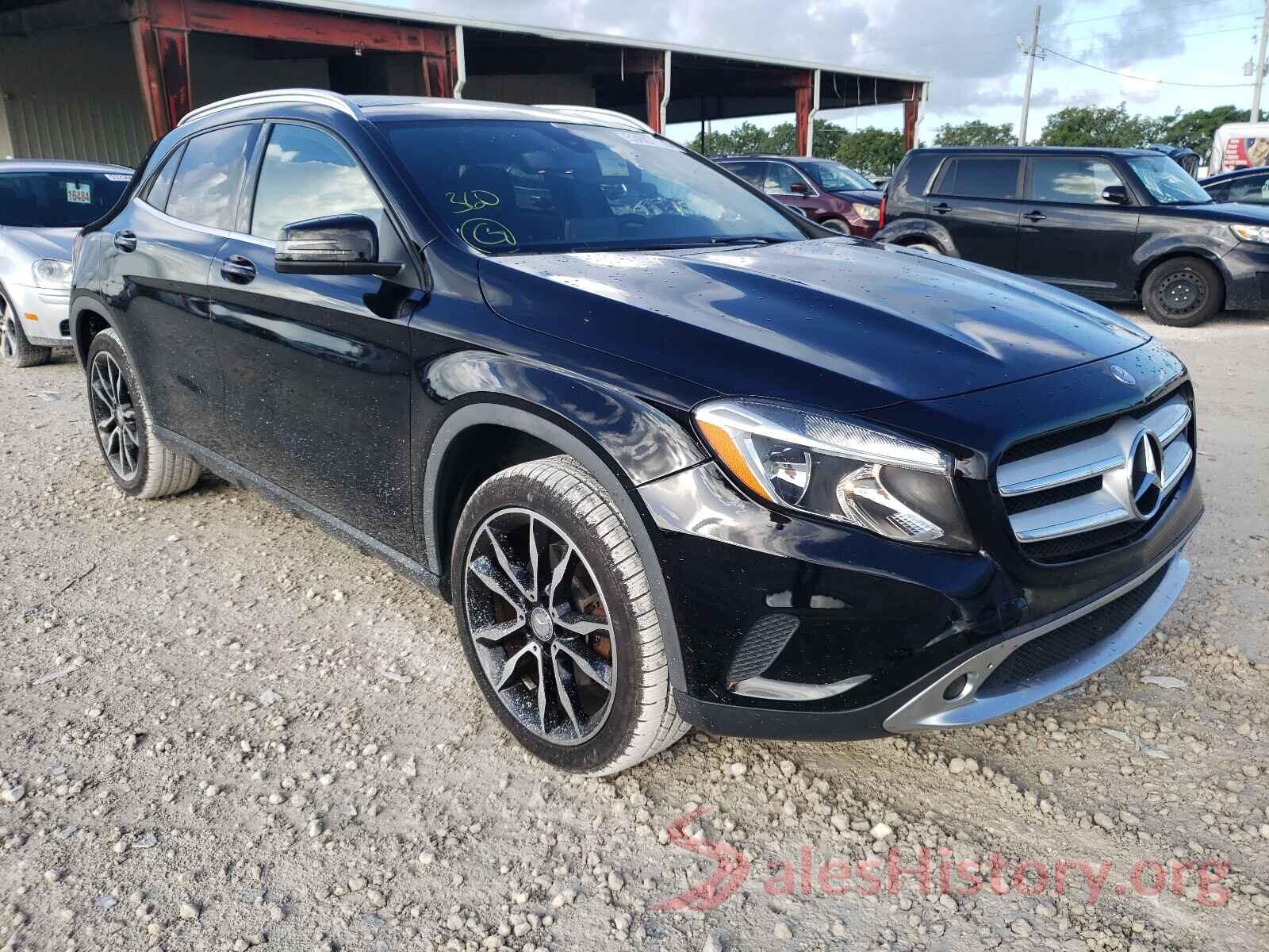 WDCTG4EB4HJ288826 2017 MERCEDES-BENZ GLA-CLASS