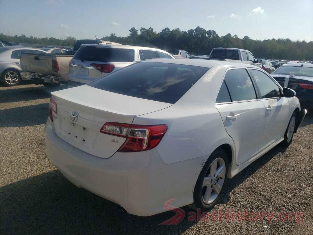 4T1BF1FKXEU472210 2014 TOYOTA CAMRY