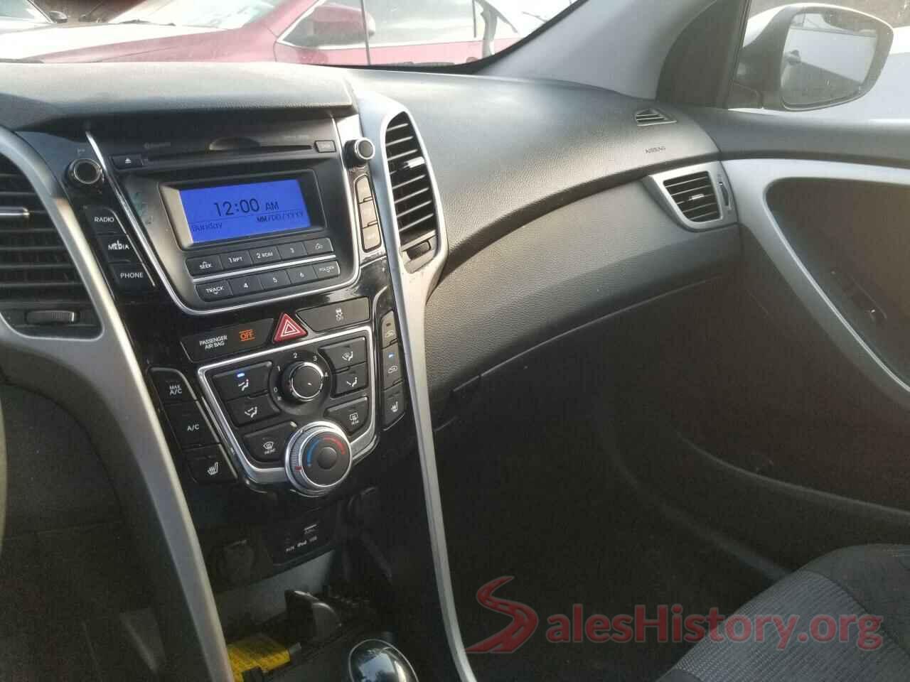 KMHD35LH2GU284415 2016 HYUNDAI ELANTRA