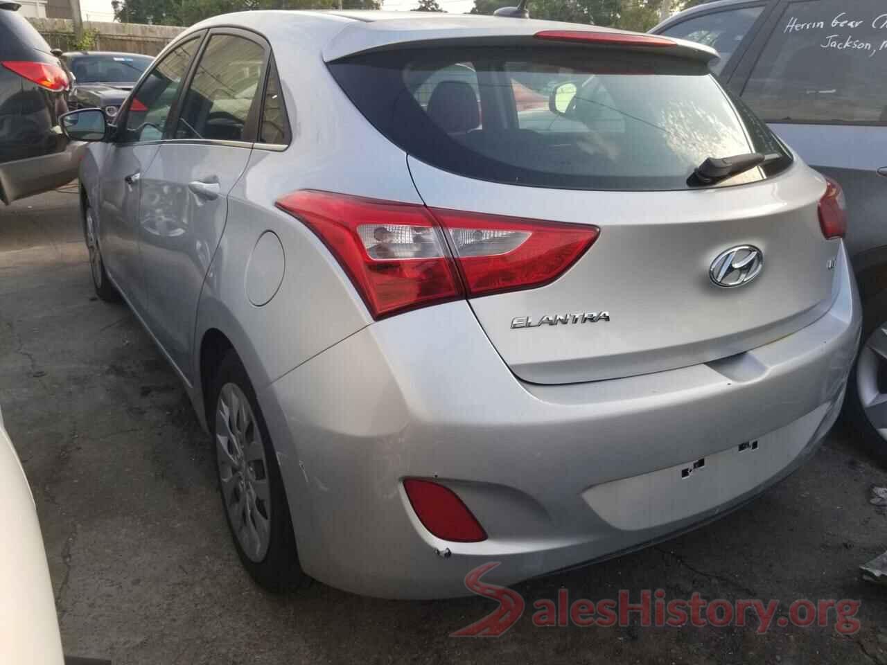 KMHD35LH2GU284415 2016 HYUNDAI ELANTRA