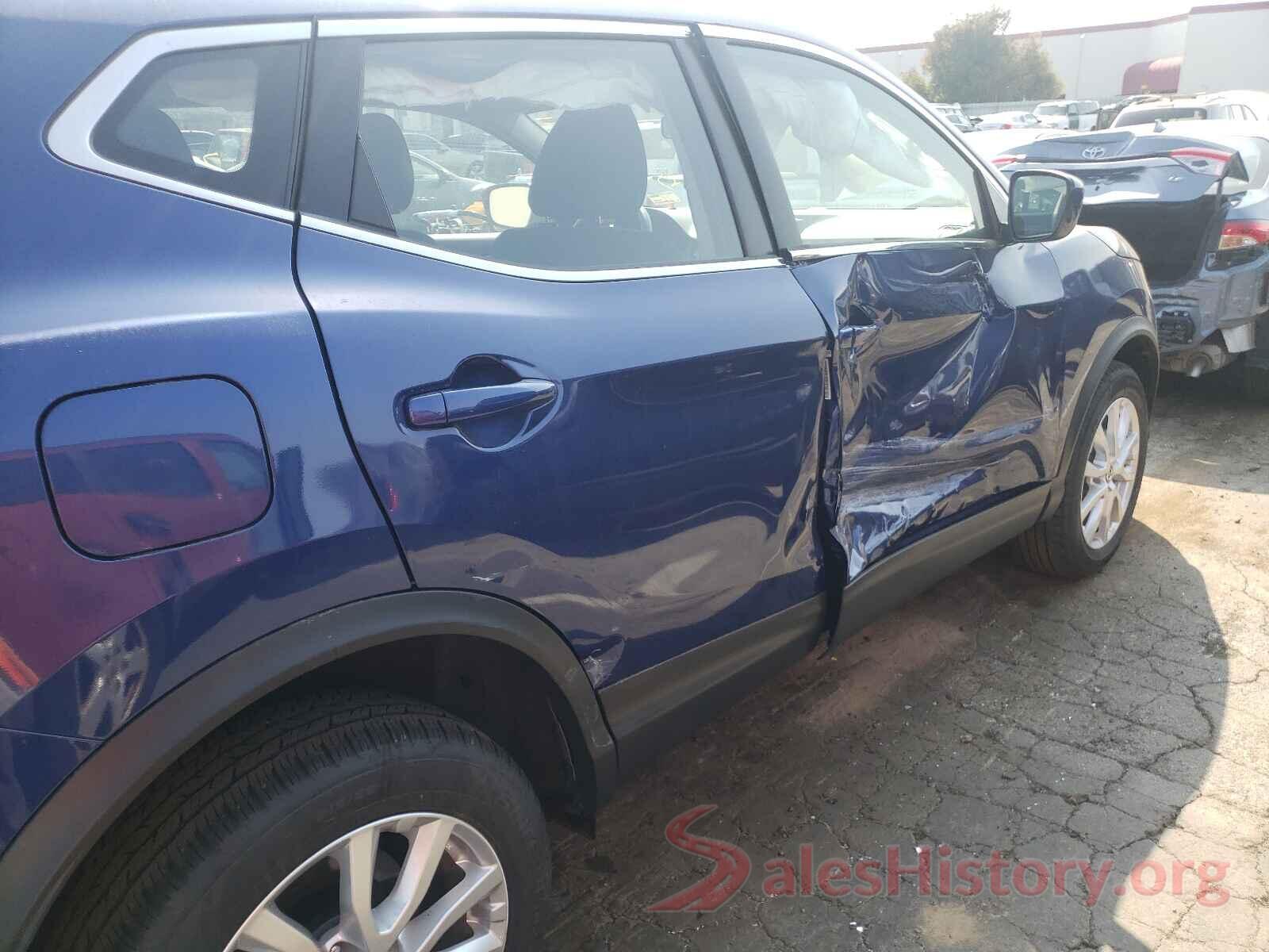 JN1BJ1AV0MW306966 2021 NISSAN ROGUE