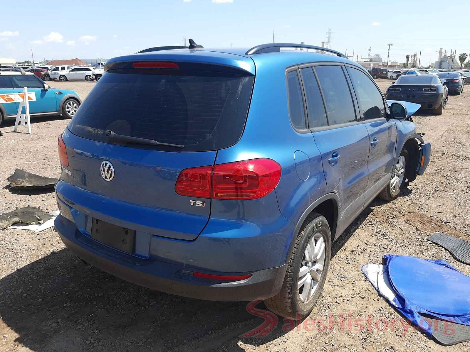 WVGAV7AX2HK004136 2017 VOLKSWAGEN TIGUAN