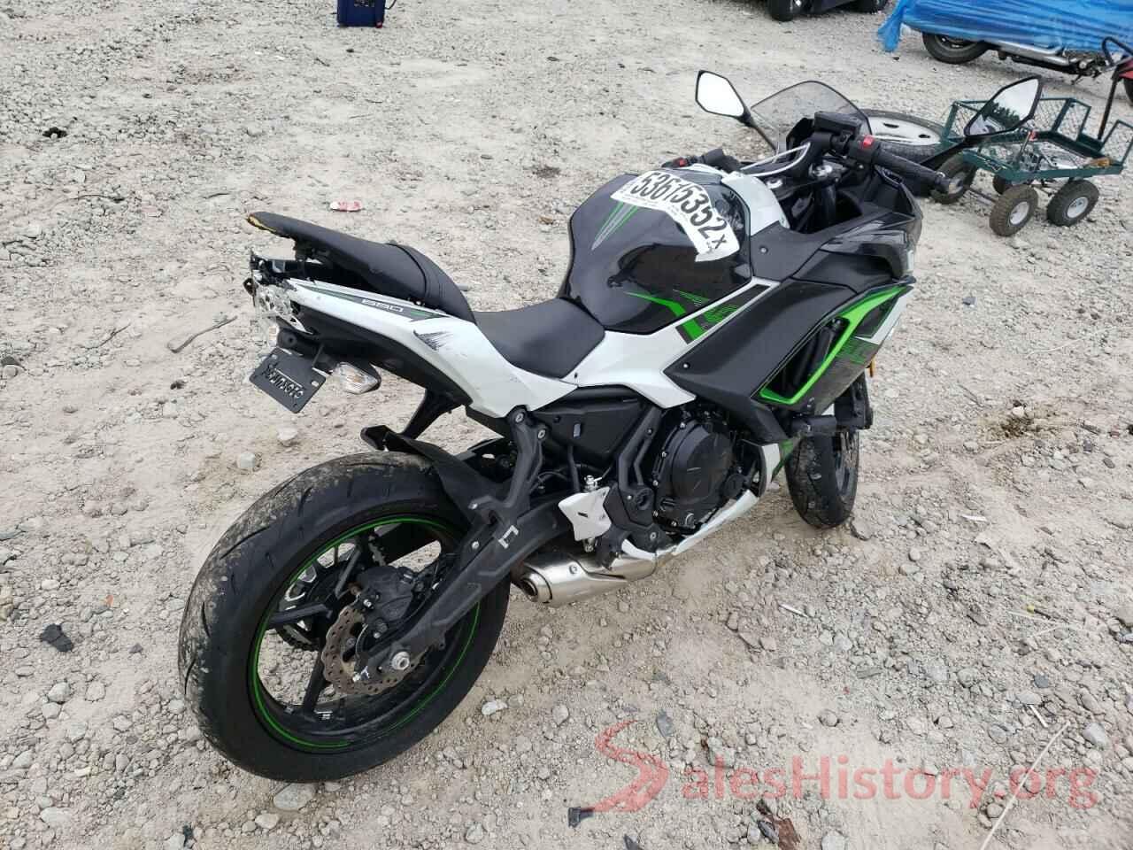 ML5EXEM17NDA69184 2022 KAWASAKI EX650 M