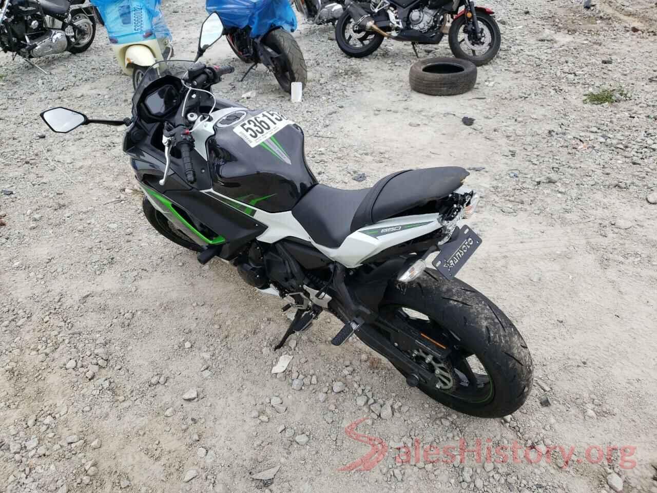 ML5EXEM17NDA69184 2022 KAWASAKI EX650 M