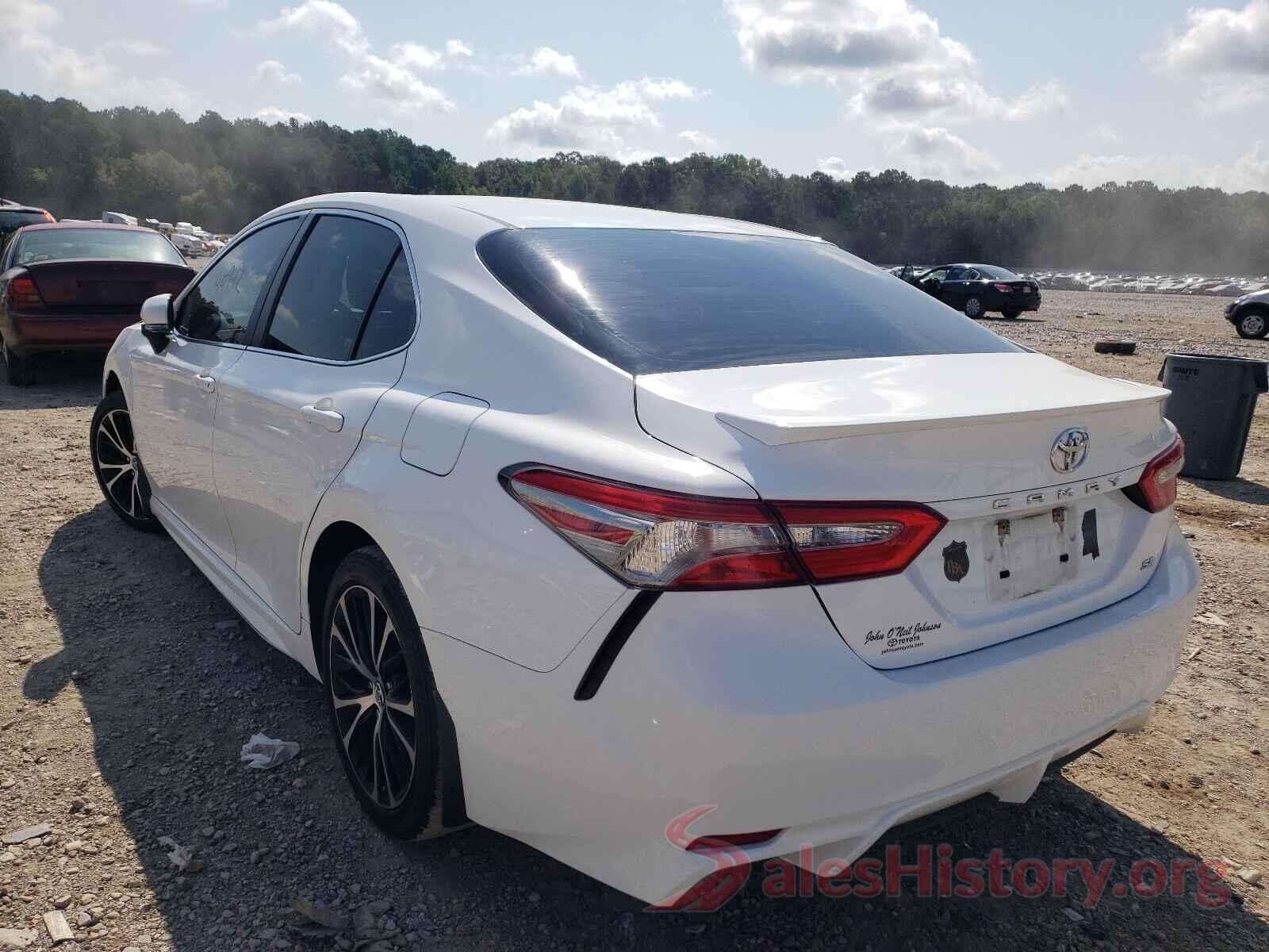 4T1B11HK1JU037291 2018 TOYOTA CAMRY