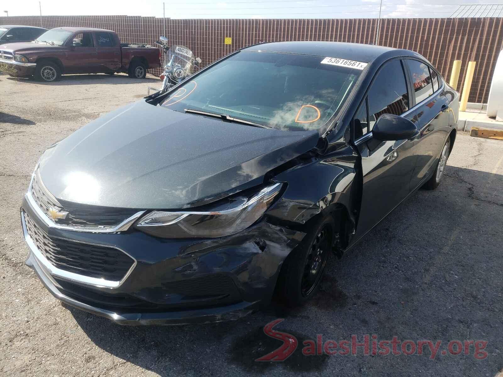 1G1BE5SM1J7177889 2018 CHEVROLET CRUZE