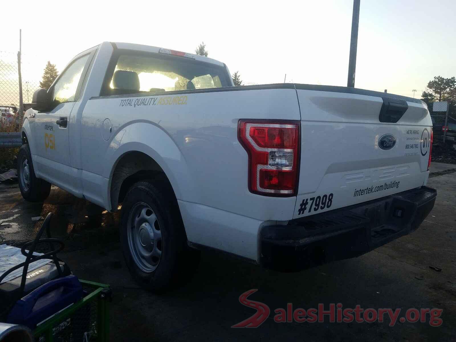 1FTMF1CB1JFD61237 2018 FORD F150