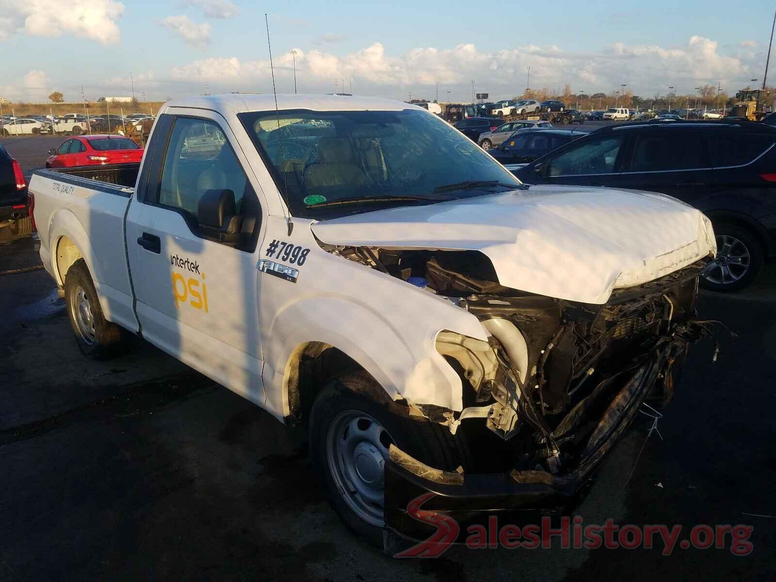 1FTMF1CB1JFD61237 2018 FORD F150