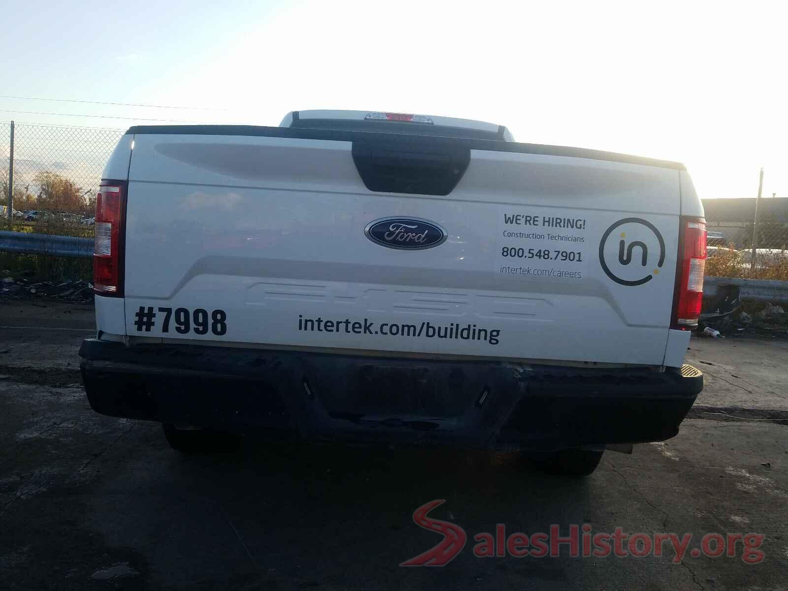 1FTMF1CB1JFD61237 2018 FORD F150