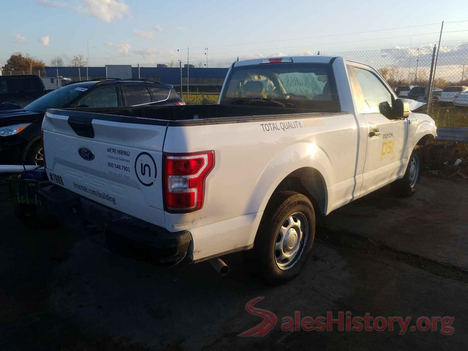 1FTMF1CB1JFD61237 2018 FORD F150