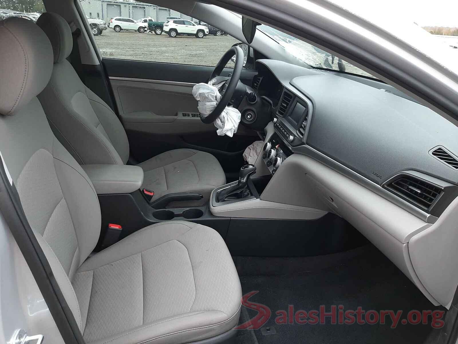 5NPD74LF0KH493835 2019 HYUNDAI ELANTRA