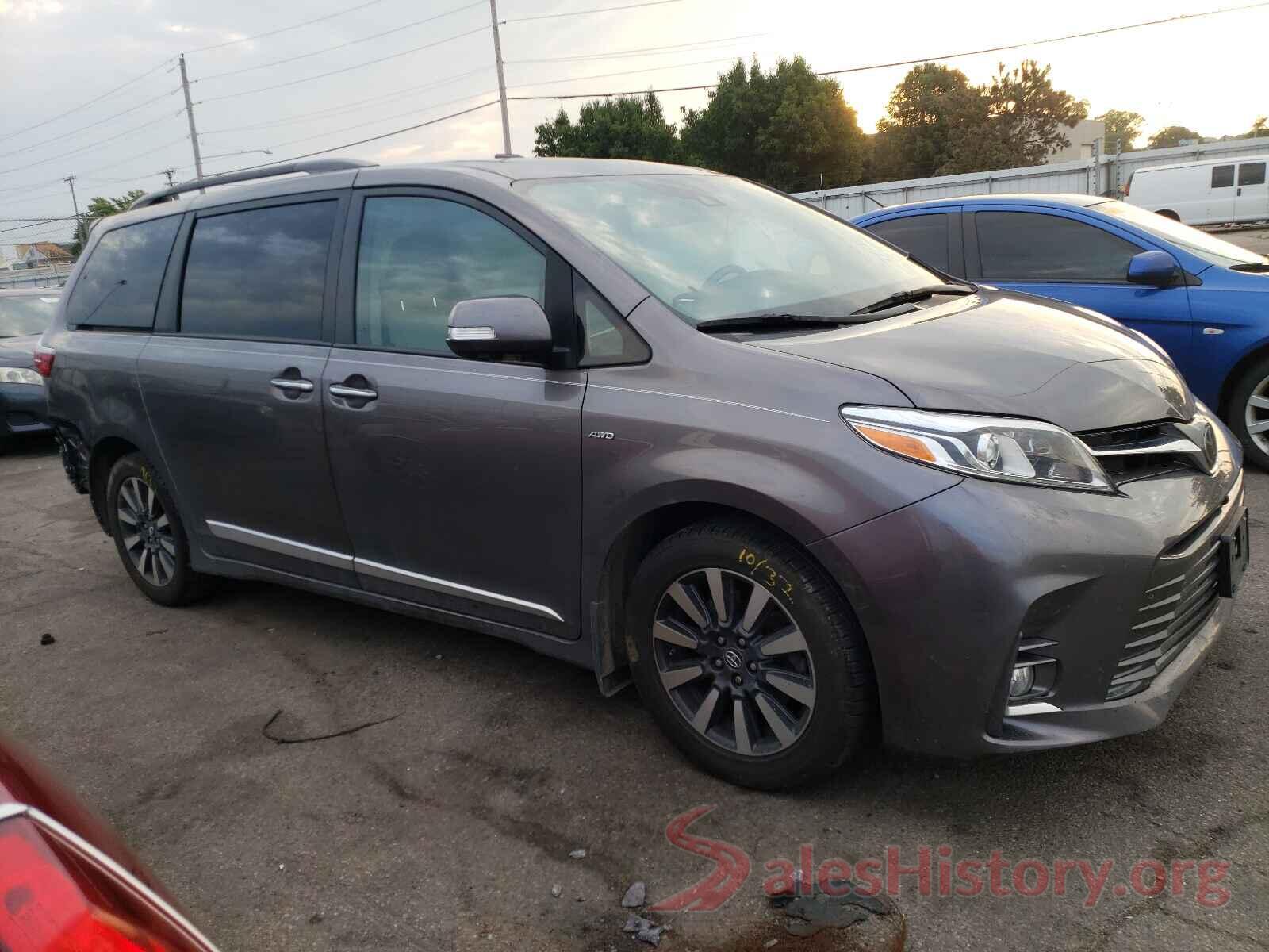 5TDDZ3DC2JS205055 2018 TOYOTA SIENNA