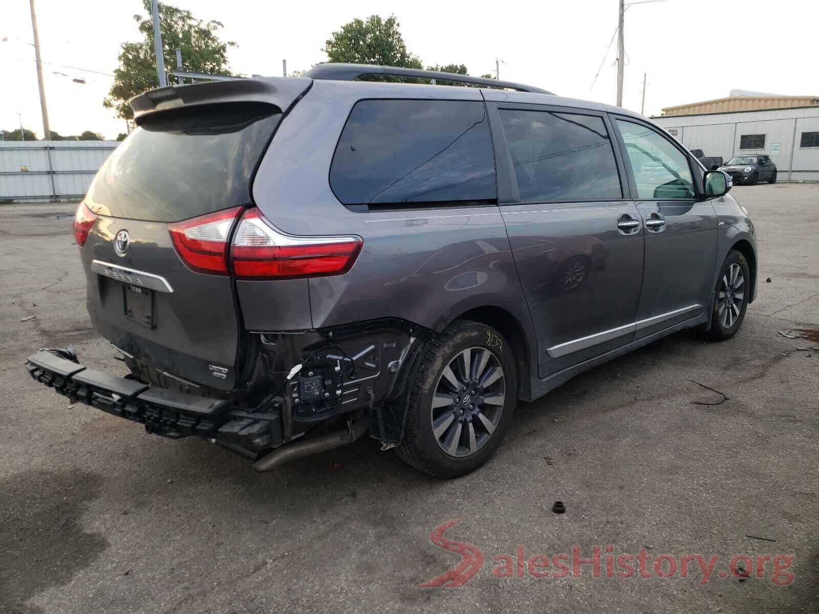 5TDDZ3DC2JS205055 2018 TOYOTA SIENNA