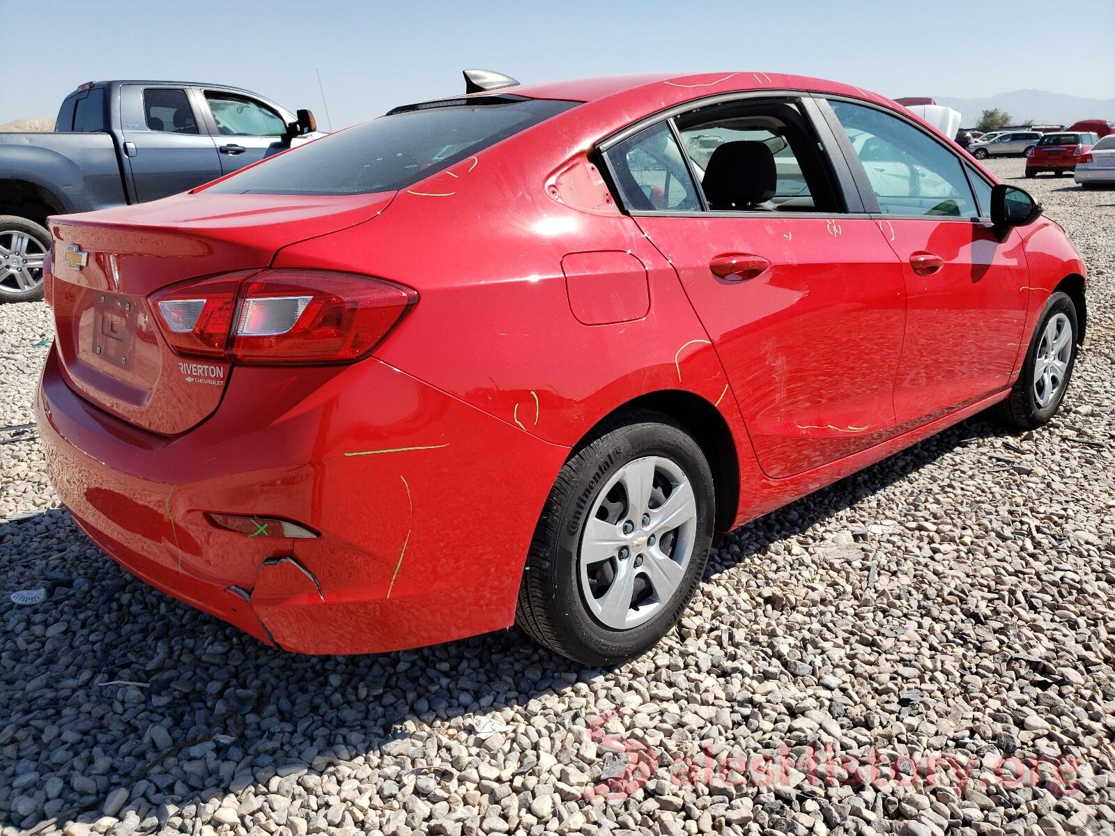 1G1BC5SM6J7200573 2018 CHEVROLET CRUZE