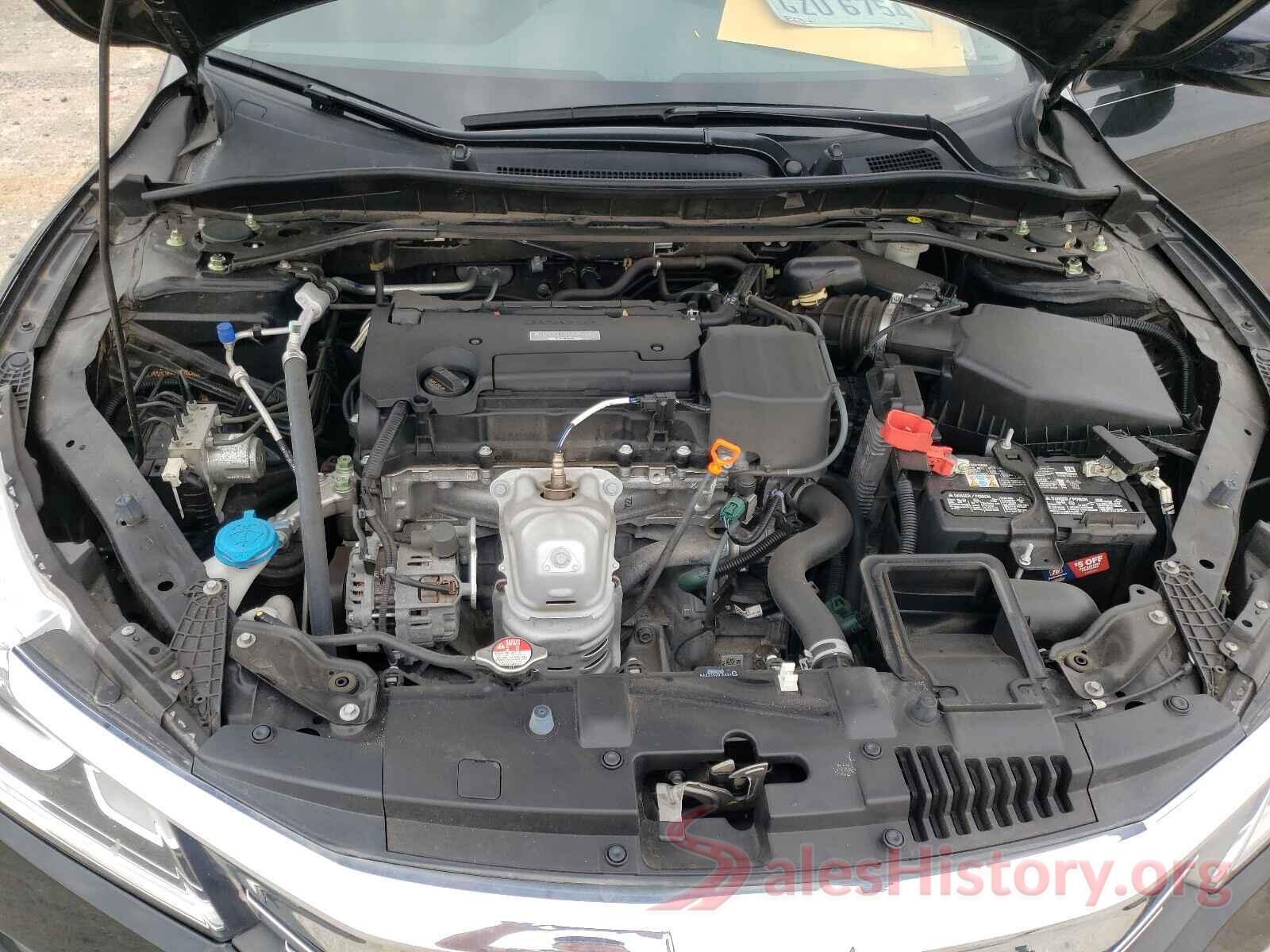 1HGCR2F82HA136987 2017 HONDA ACCORD