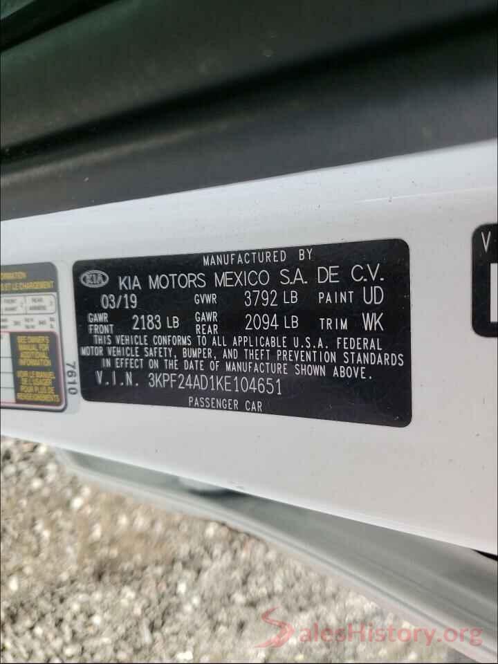 3KPF24AD1KE104651 2019 KIA FORTE