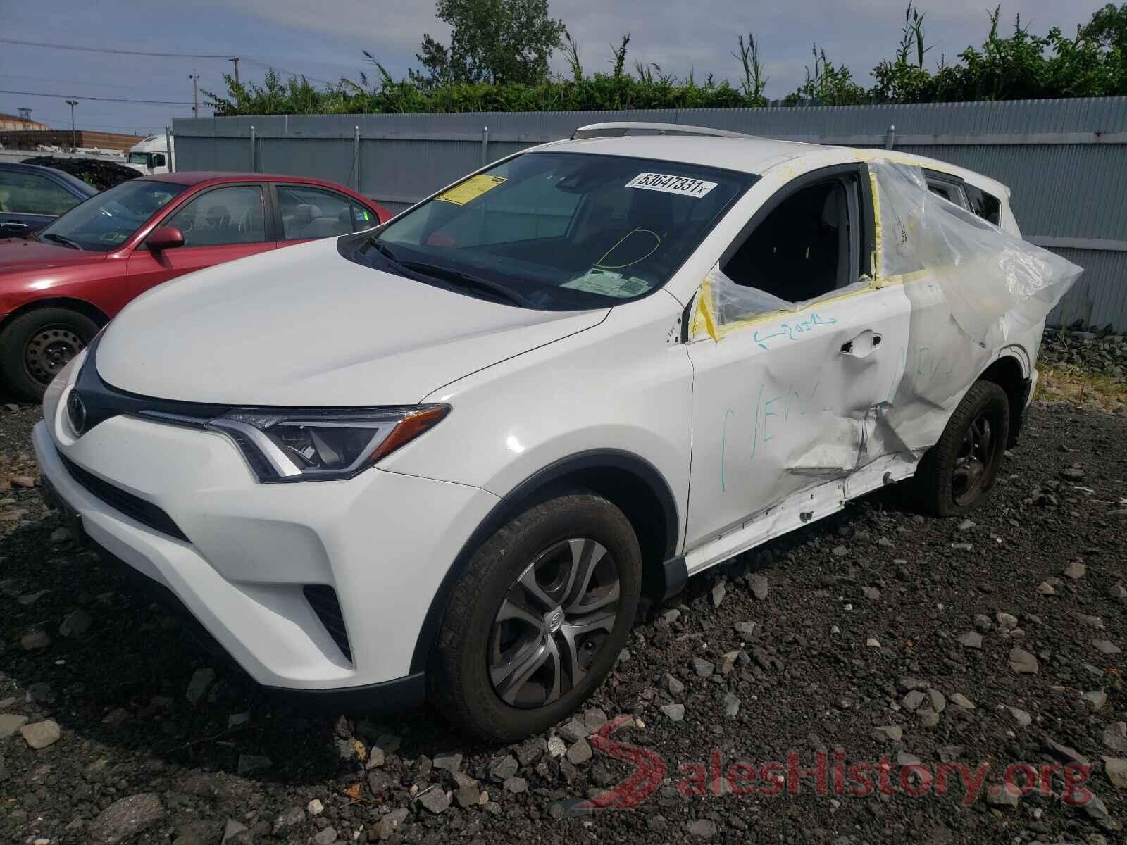 2T3BFREV9JW759310 2018 TOYOTA RAV4