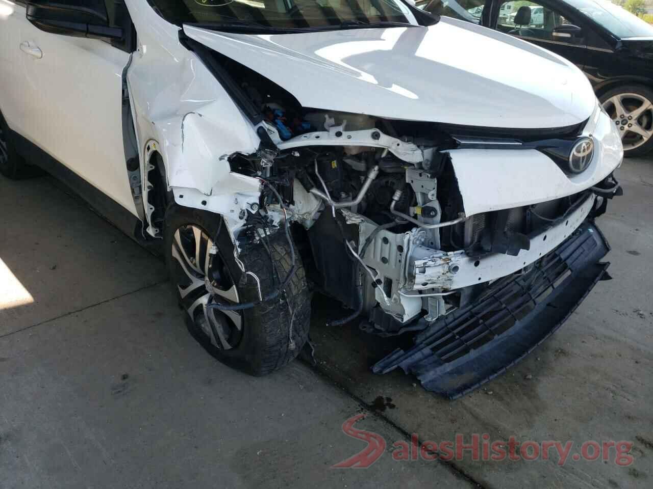 JTMBFREV2HJ143215 2017 TOYOTA RAV4