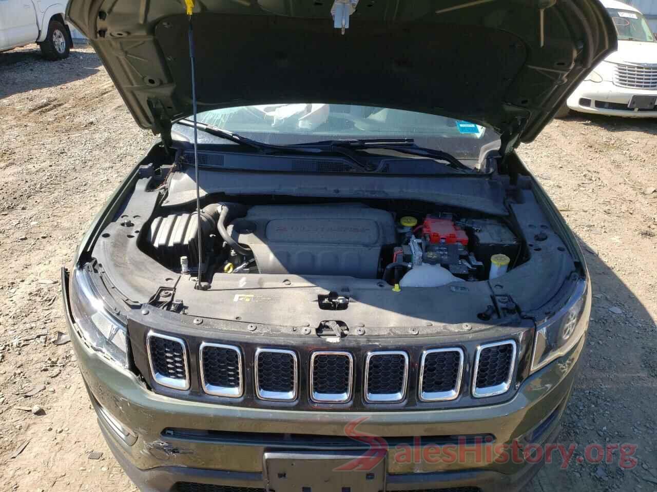 3C4NJDBB4KT813629 2019 JEEP COMPASS