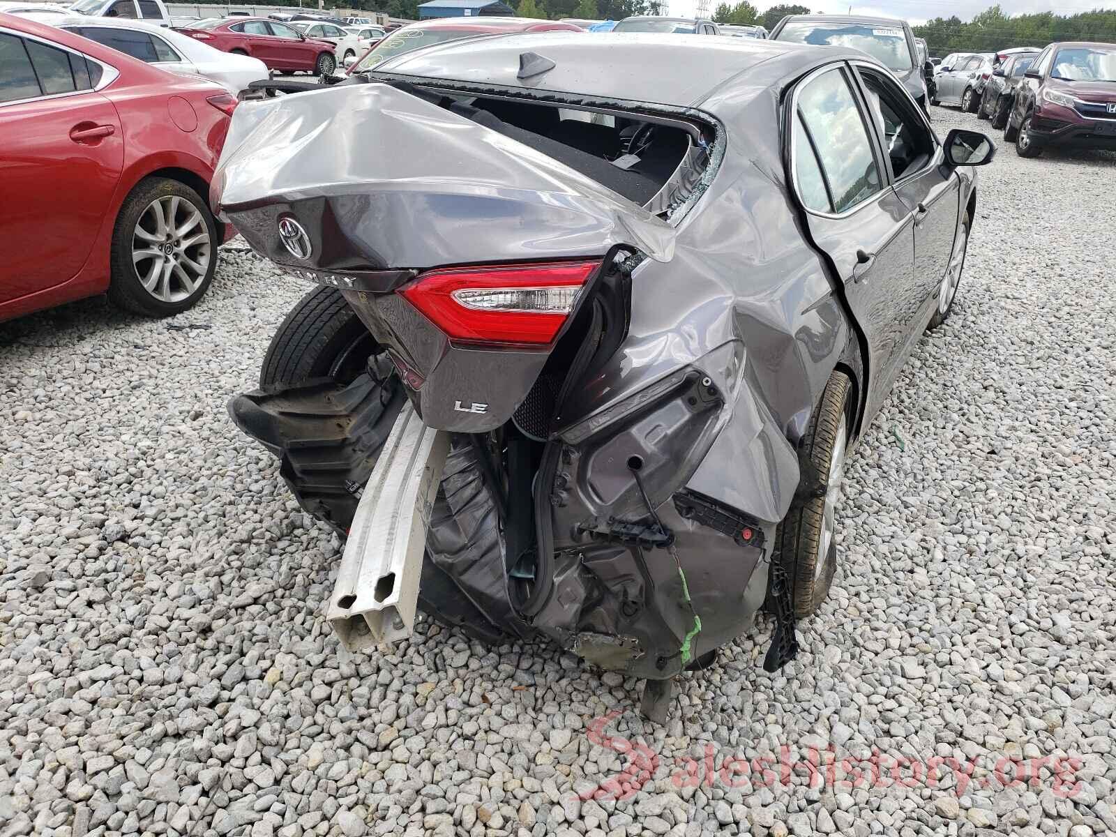 4T1B11HK5KU682964 2019 TOYOTA CAMRY