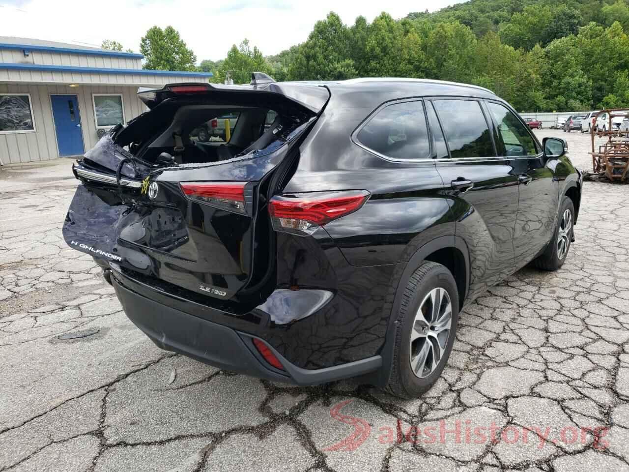 5TDGZRBH9LS011575 2020 TOYOTA HIGHLANDER