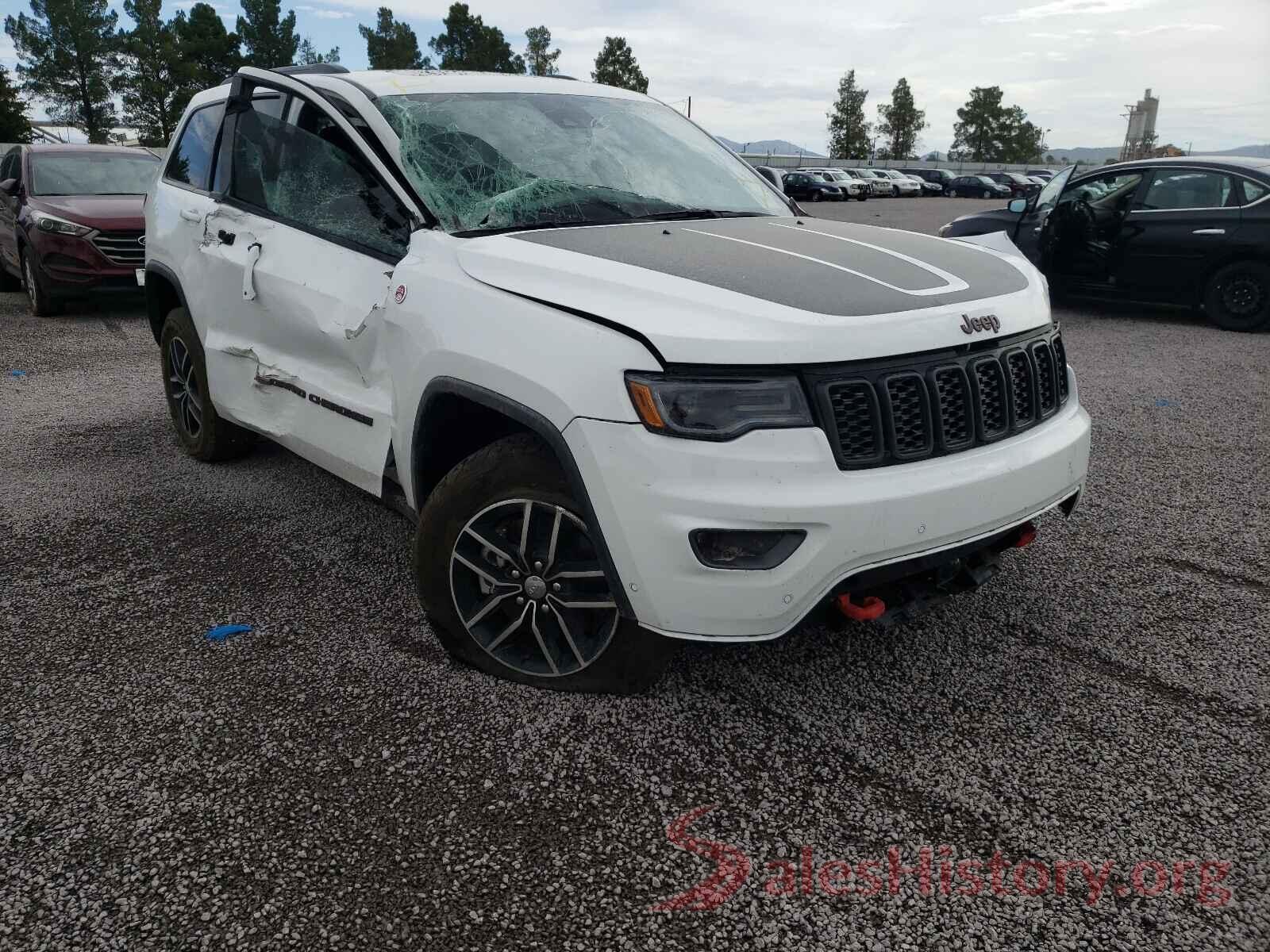 1C4RJFLT6JC479716 2018 JEEP CHEROKEE