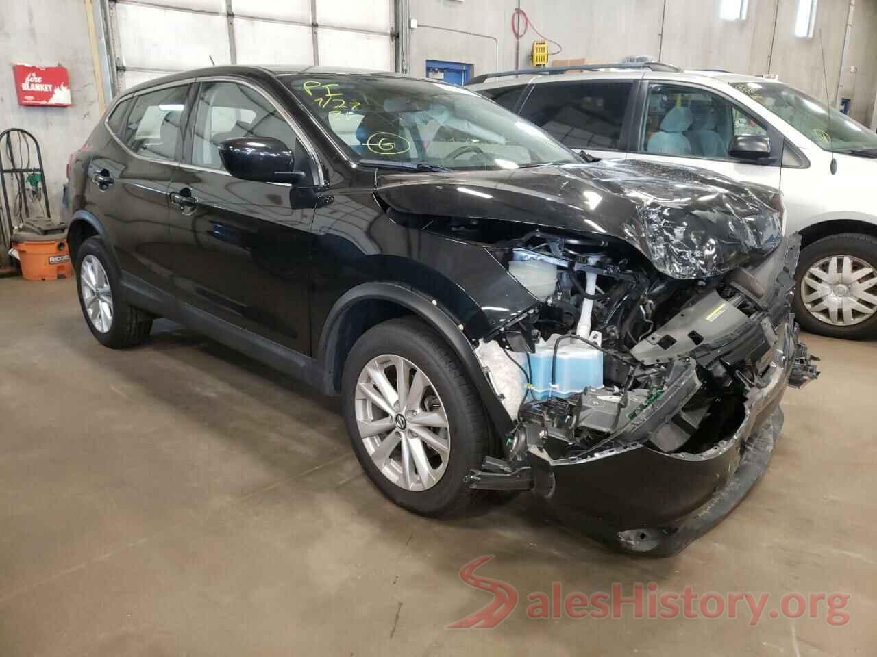 JN1BJ1CR2KW625038 2019 NISSAN ROGUE