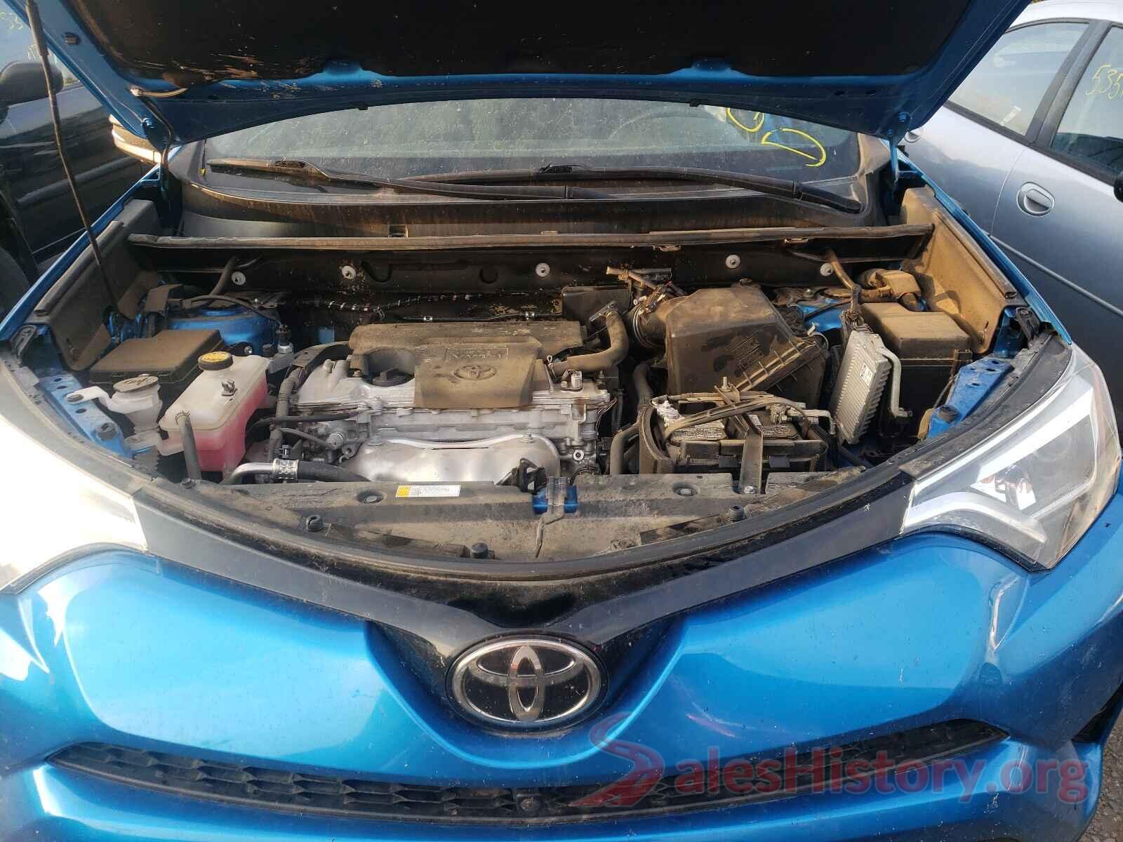 2T3NFREV8GW252694 2016 TOYOTA RAV4