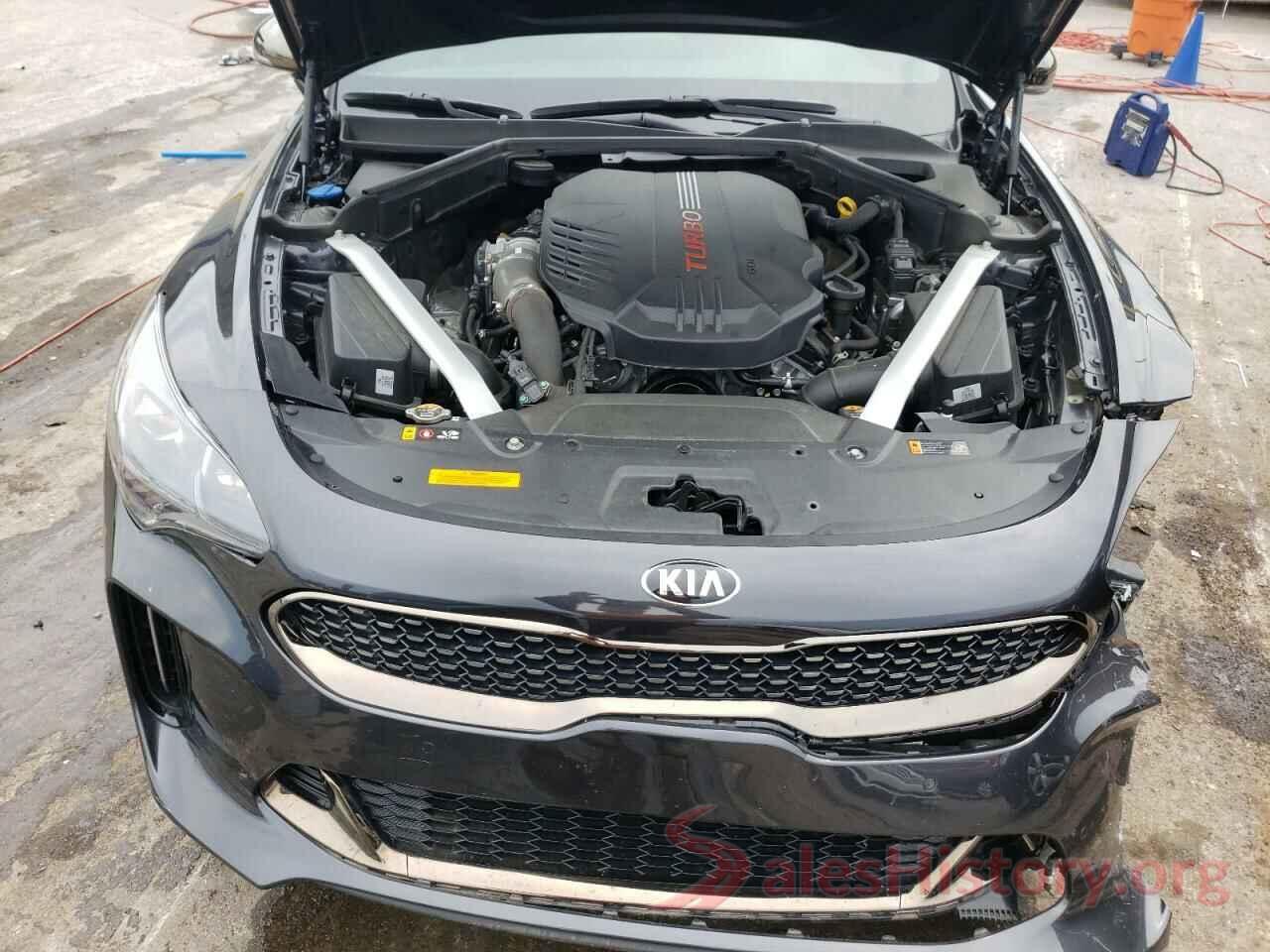 KNAE35LC9J6034692 2018 KIA STINGER